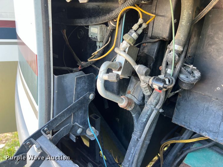 image for item KV9776 2002 Horizon Itasca IKP36LD RV