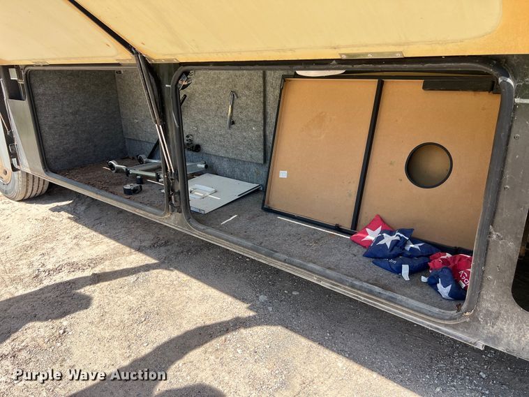 image for item KV9776 2002 Horizon Itasca IKP36LD RV