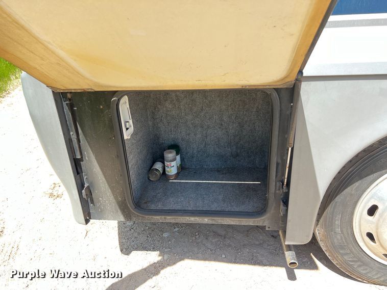 image for item KV9776 2002 Horizon Itasca IKP36LD RV