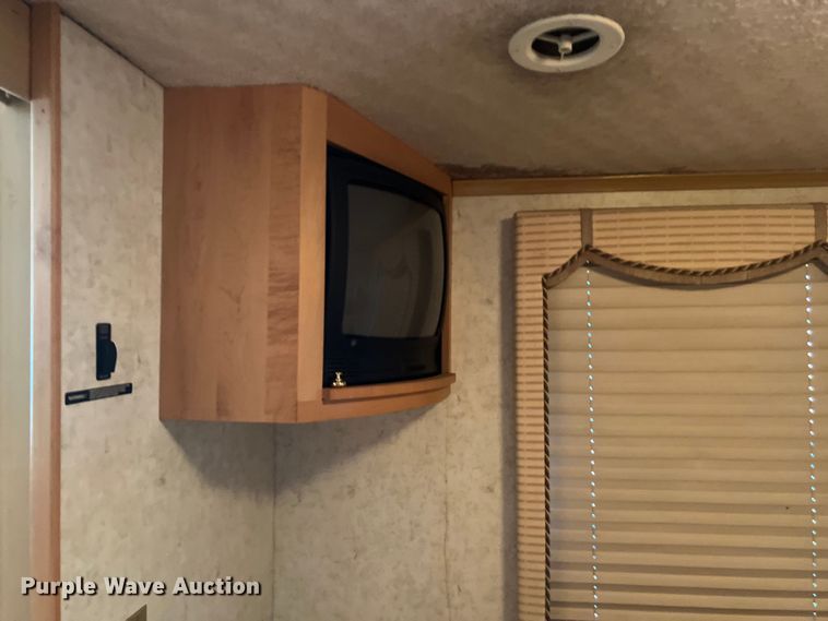 image for item KV9776 2002 Horizon Itasca IKP36LD RV