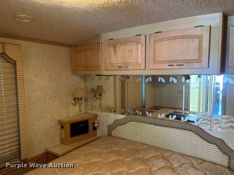 image for item KV9776 2002 Horizon Itasca IKP36LD RV