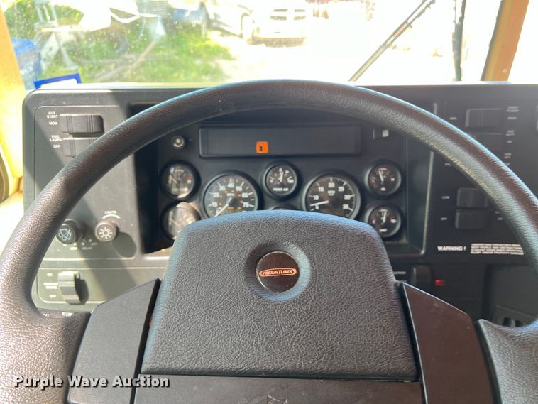 image for item KV9776 2002 Horizon Itasca IKP36LD RV