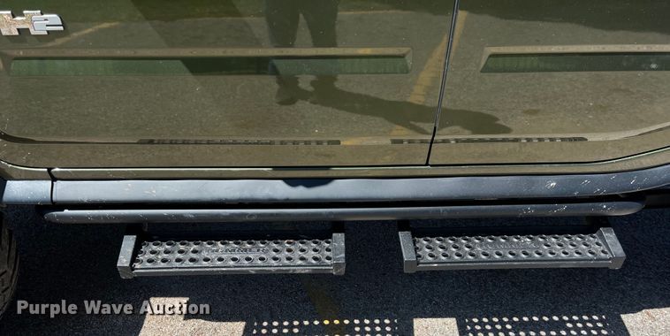 image for item KV9777 2003 Hummer H2 SUV