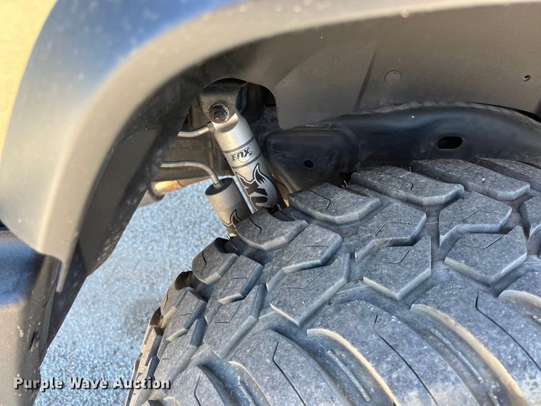 image for item KV9777 2003 Hummer H2 SUV