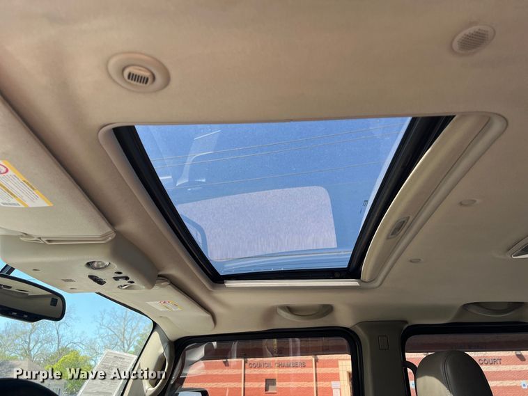 image for item KV9777 2003 Hummer H2 SUV