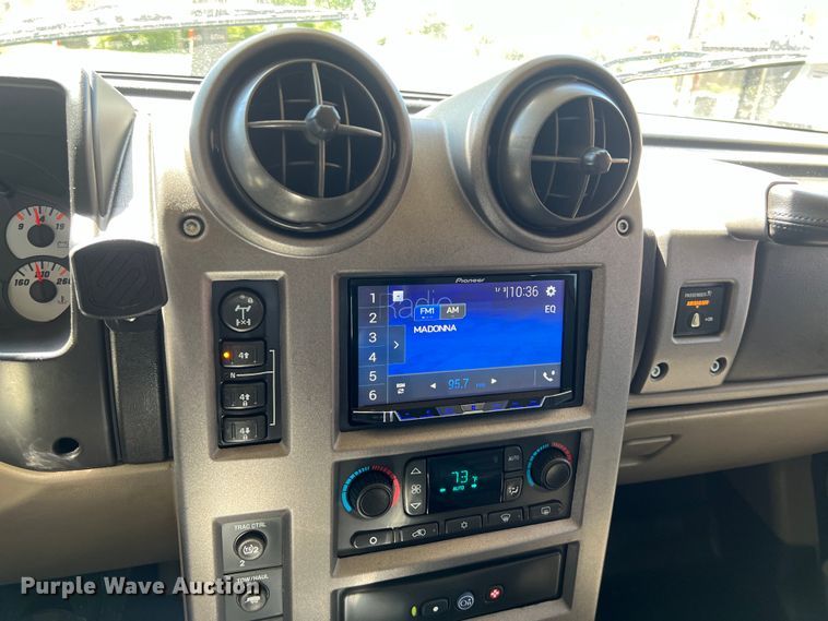 image for item KV9777 2003 Hummer H2 SUV