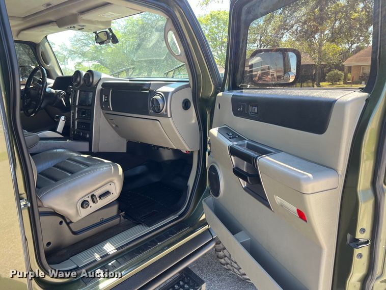 image for item KV9777 2003 Hummer H2 SUV