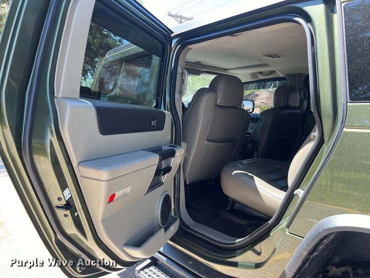 image for item KV9777 2003 Hummer H2 SUV