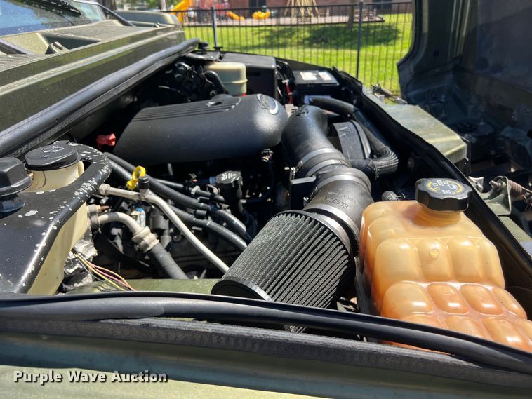 image for item KV9777 2003 Hummer H2 SUV