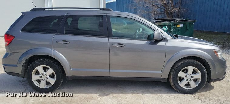 image for item LC9925 2012 Dodge Journey SXT SUV