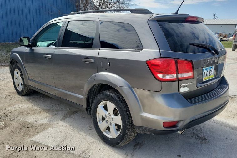 image for item LC9925 2012 Dodge Journey SXT SUV