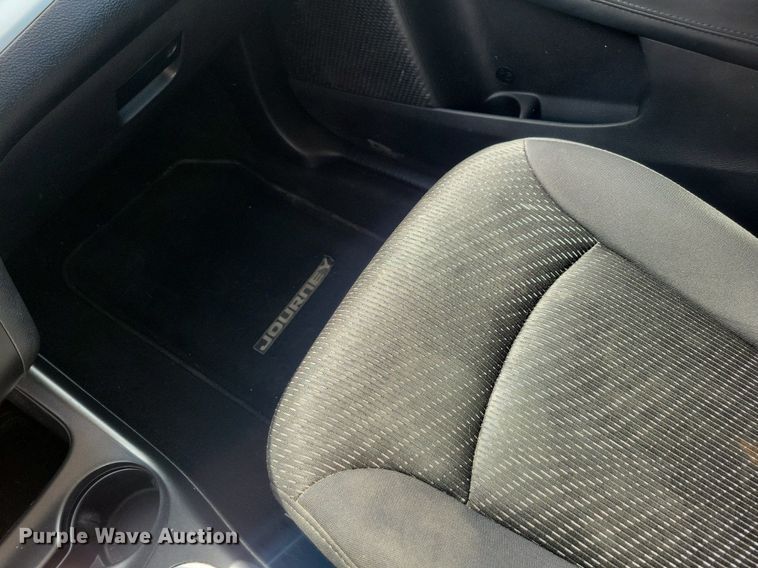 image for item LC9925 2012 Dodge Journey SXT SUV