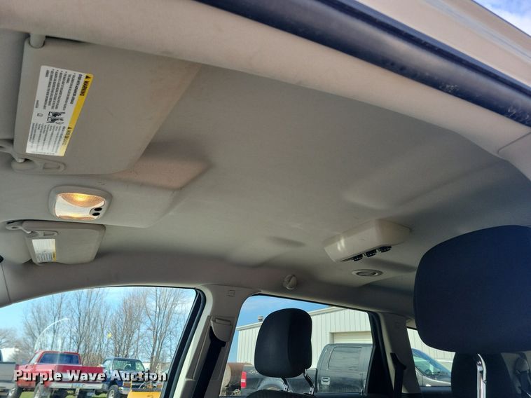 image for item LC9925 2012 Dodge Journey SXT SUV