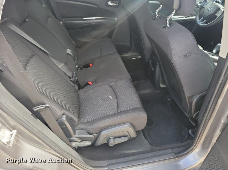 image for item LC9925 2012 Dodge Journey SXT SUV