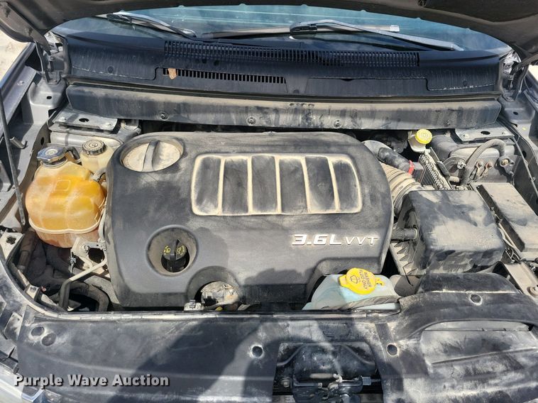 image for item LC9925 2012 Dodge Journey SXT SUV