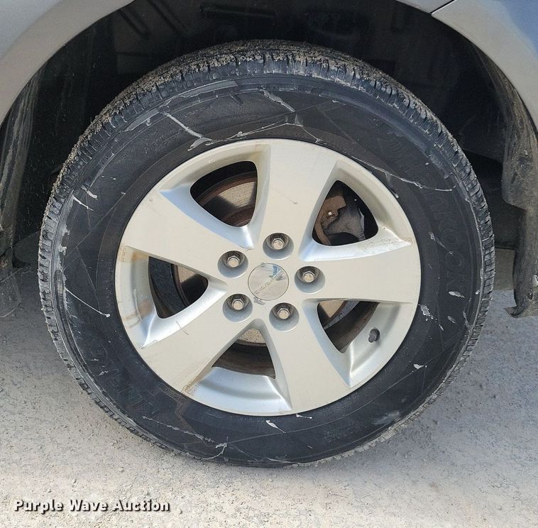 image for item LC9925 2012 Dodge Journey SXT SUV