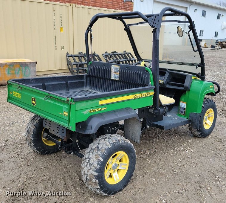 image for item LC9927 2010 John Deere Gator XUV 620i utility vehicle
