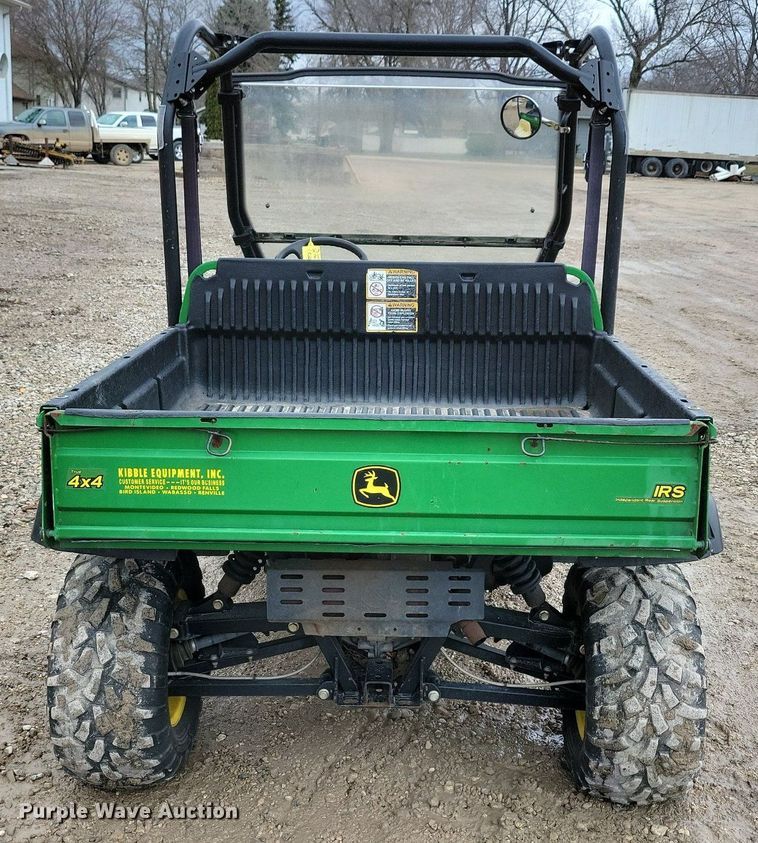 image for item LC9927 2010 John Deere Gator XUV 620i utility vehicle