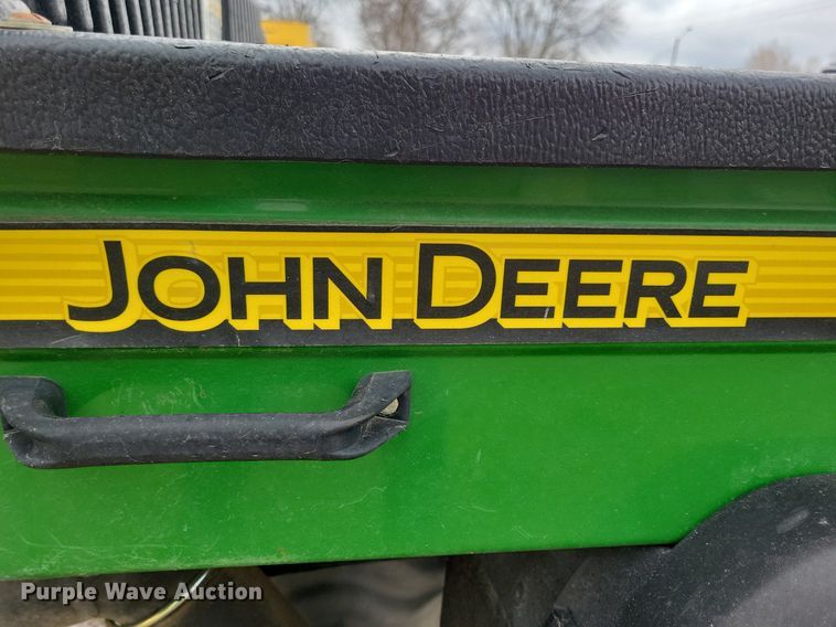 image for item LC9927 2010 John Deere Gator XUV 620i utility vehicle