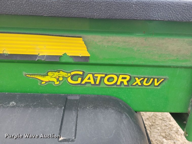 image for item LC9927 2010 John Deere Gator XUV 620i utility vehicle