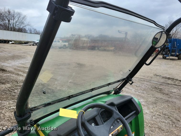 image for item LC9927 2010 John Deere Gator XUV 620i utility vehicle