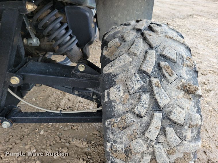 image for item LC9927 2010 John Deere Gator XUV 620i utility vehicle