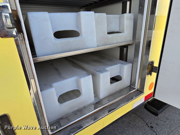 image for item LD9126 2019 Ford E450 refrigerated truck