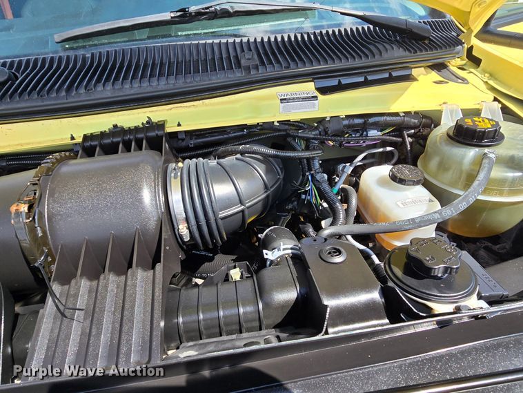 image for item LD9126 2019 Ford E450 refrigerated truck