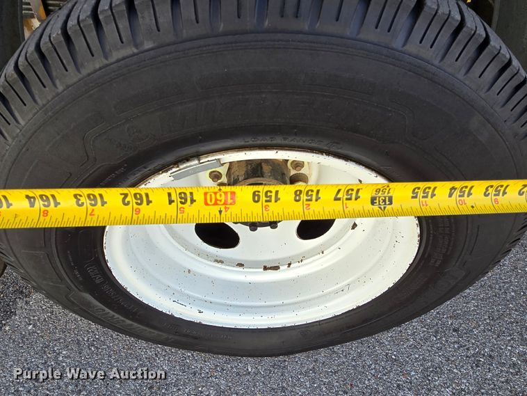 image for item LD9126 2019 Ford E450 refrigerated truck