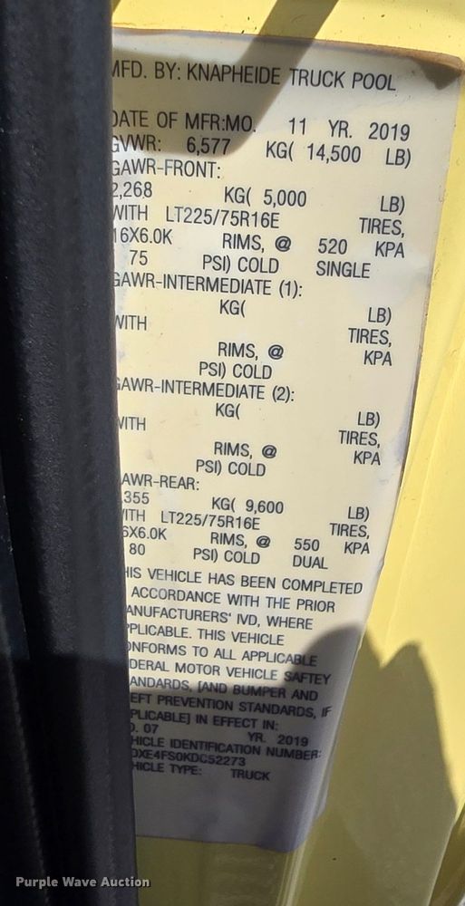 image for item LD9126 2019 Ford E450 refrigerated truck