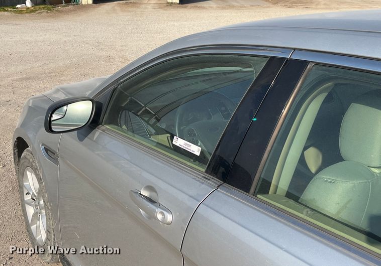 image for item LD9357 2013 Ford Taurus 