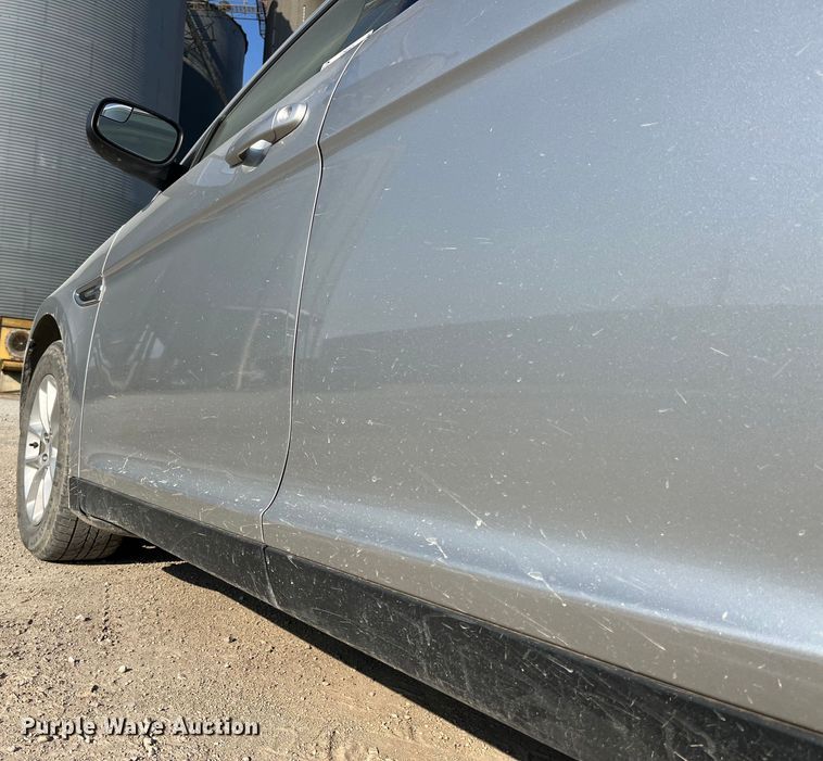 image for item LD9357 2013 Ford Taurus 