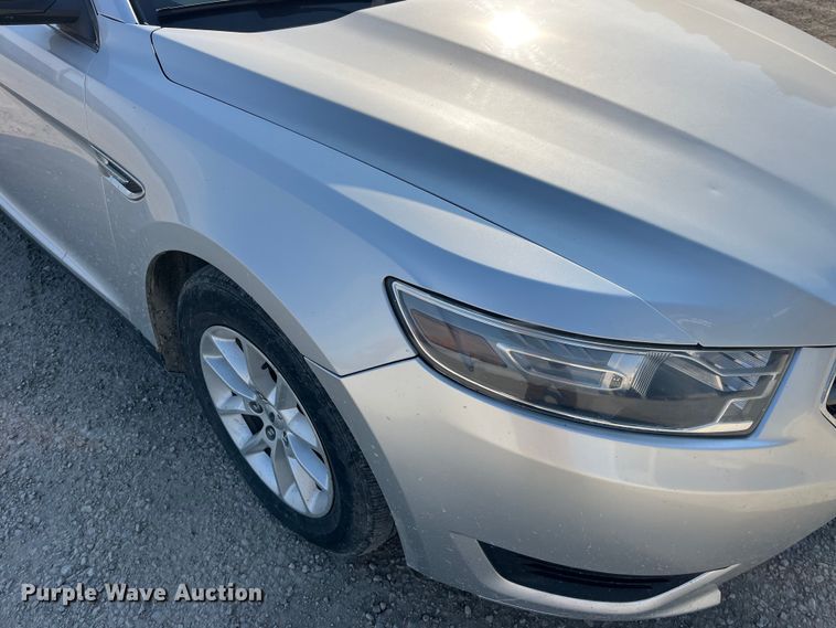 image for item LD9357 2013 Ford Taurus 