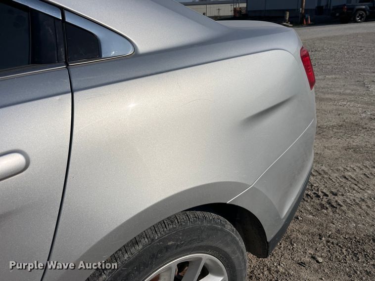 image for item LD9357 2013 Ford Taurus 