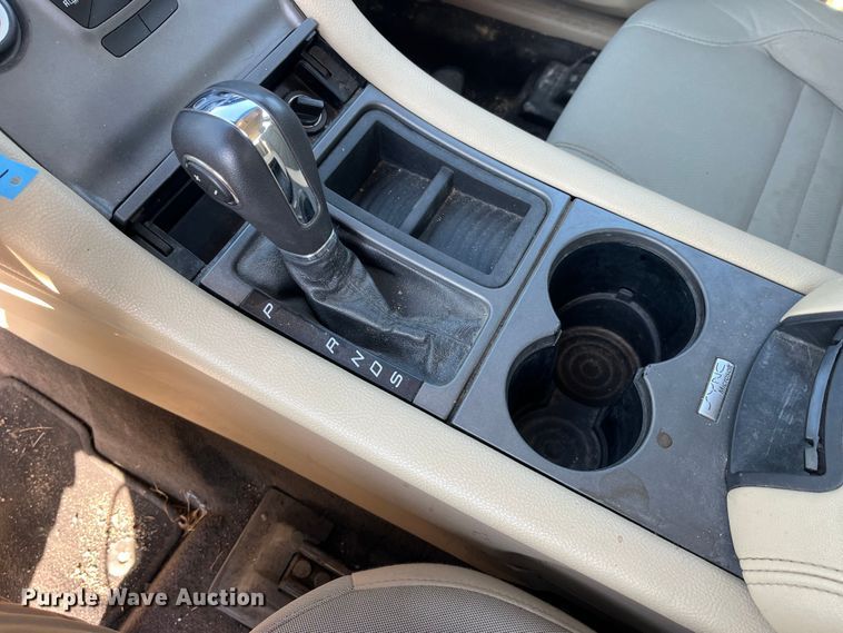 image for item LD9357 2013 Ford Taurus 