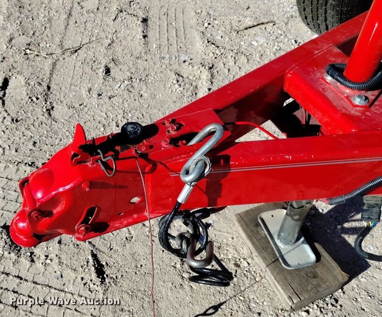 image for item LN9975 2003 Crownline  230BR boat