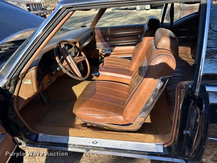 image for item LR9285 1973 Buick  Riviera 