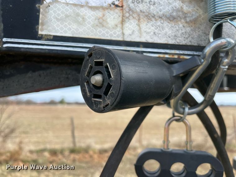 image for item LV9222 2002 Kearney equipment trailer