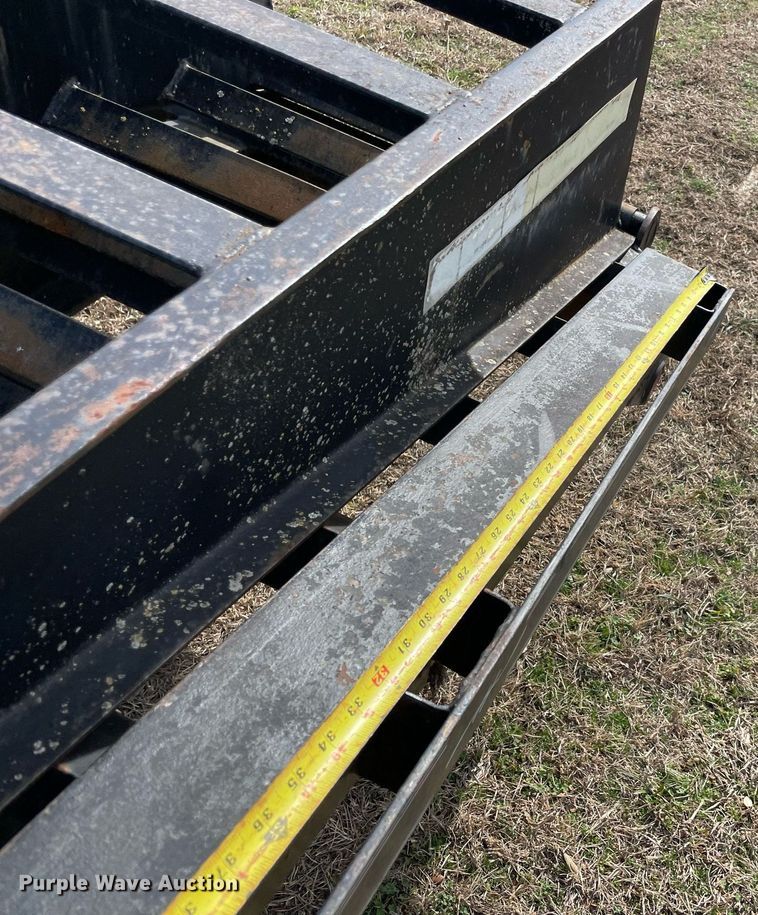 2002 Kearney equipment trailer in Elmore City, OK Item LV9222 for sale Purple Wave