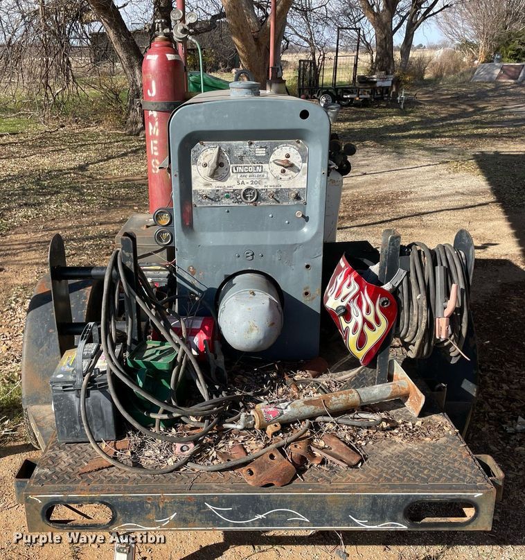 image for item LV9229 Lincoln SA-200 welding trailer
