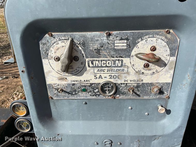image for item LV9229 Lincoln SA-200 welding trailer