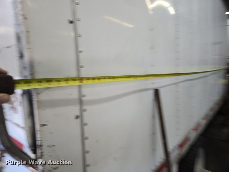 image for item ME9299 2010 Ford F550 Super Duty XLT box truck