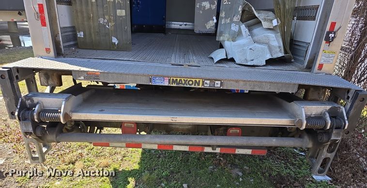 image for item ME9300 2018 International  4300 refrigerated truck