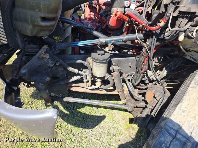 image for item ME9300 2018 International  4300 refrigerated truck