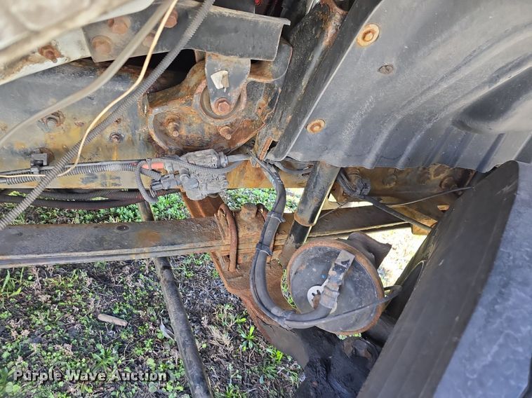 image for item ME9300 2018 International  4300 refrigerated truck