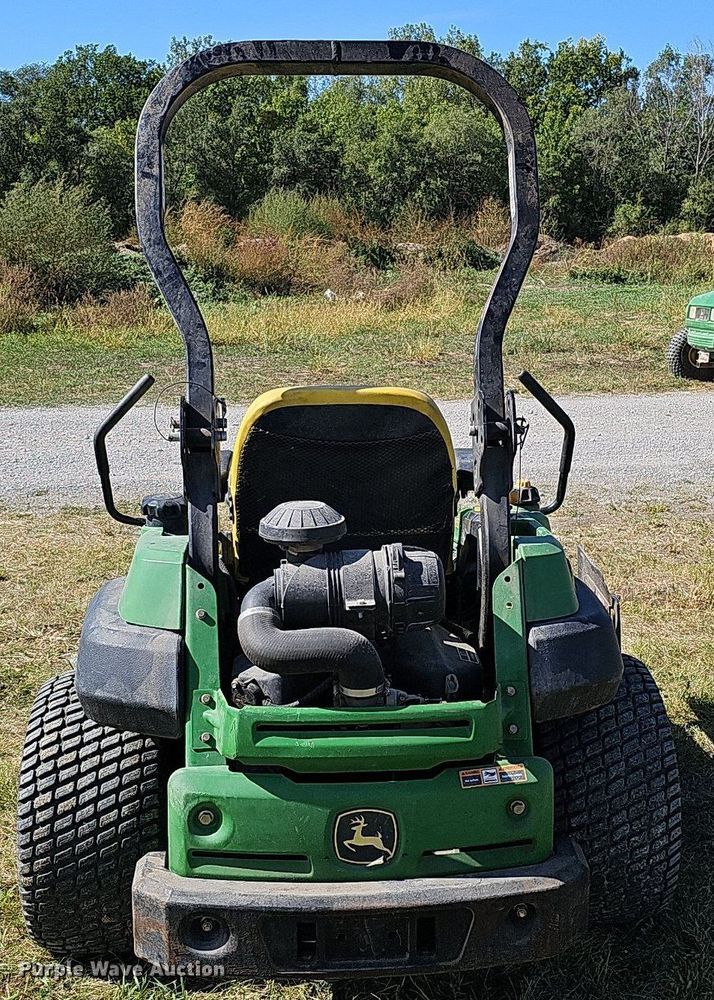 image for item MH9359 2009 John Deere Z925 ZTR lawn mower
