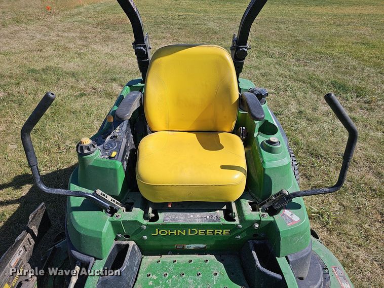 image for item MH9359 2009 John Deere Z925 ZTR lawn mower