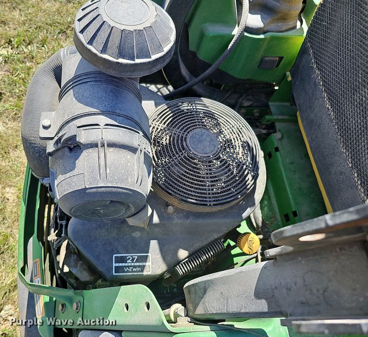 image for item MH9359 2009 John Deere Z925 ZTR lawn mower