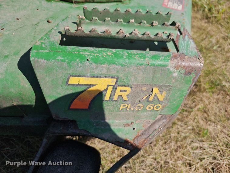 image for item MH9359 2009 John Deere Z925 ZTR lawn mower