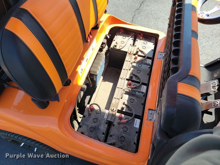 image for item MQ9696 Icon LT-A617. 2 Plus 2 golf cart